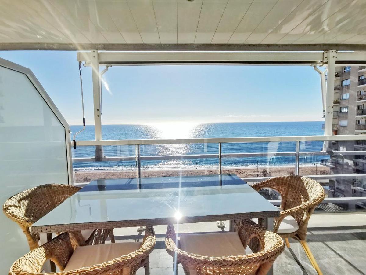 Seafront Apartment In Blanes Zewnętrze zdjęcie