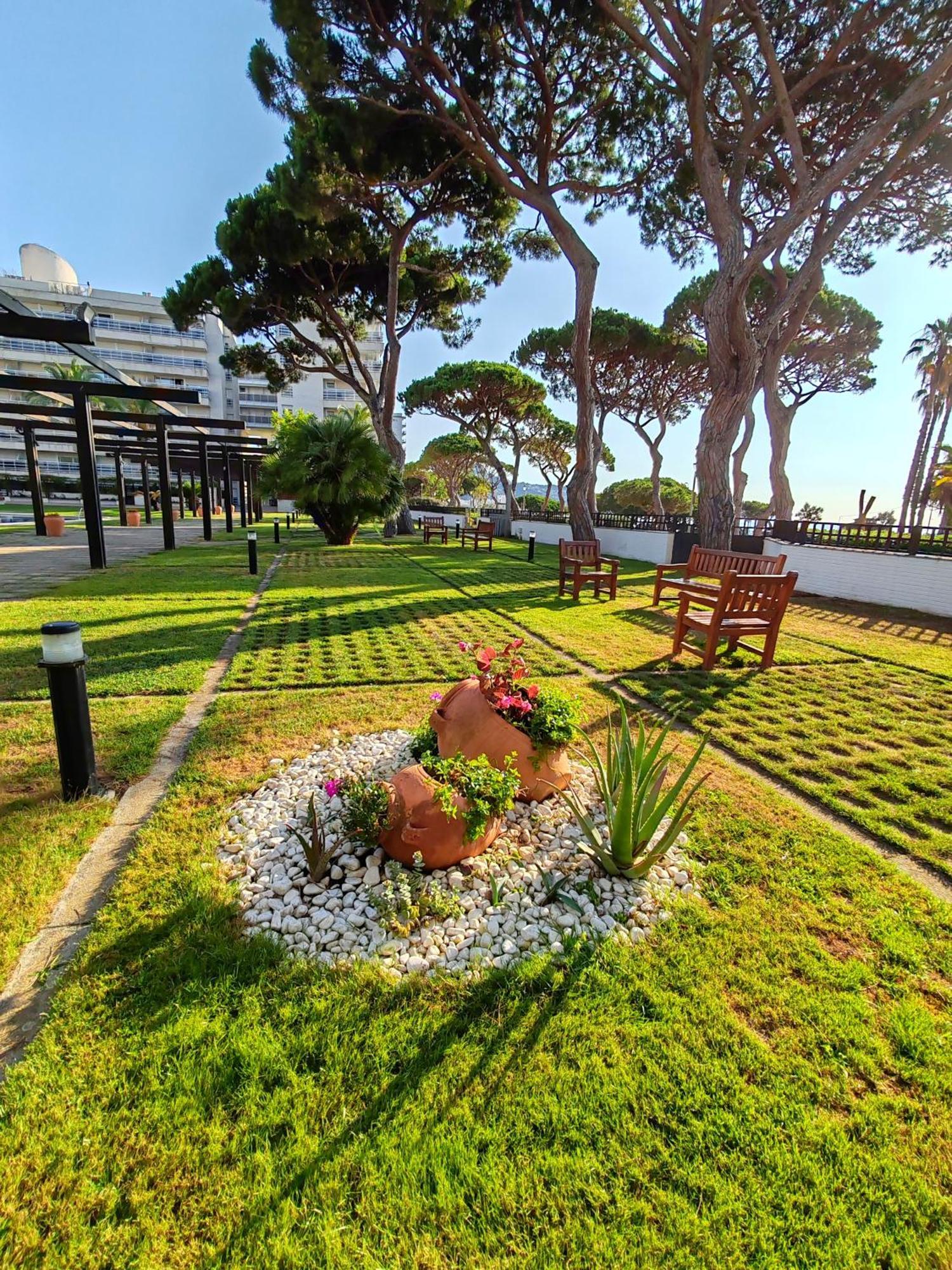 Seafront Apartment In Blanes Zewnętrze zdjęcie